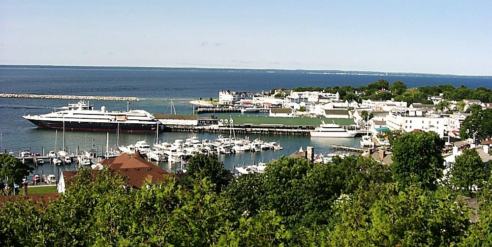 DOwntwon Mackinac Island and harbor