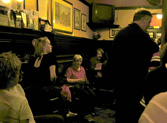 Scotish folk music at Sandy Bell's Pub