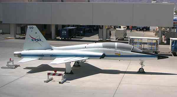 Larry LaRose NASA jet aircraft