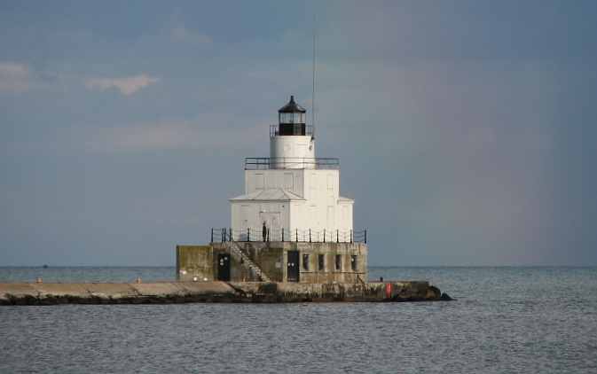 Manitowoc Breakwater lighthouse