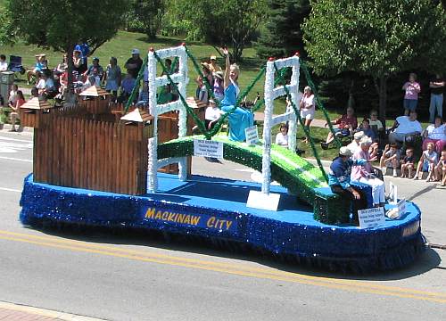 Mackinaw City float in Mackinac Bridge Parade