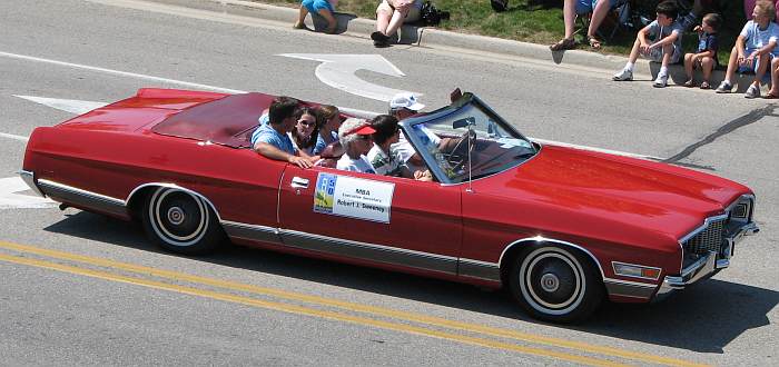 In 1971 Ford LTD convertible 1972 Oldsmobile convertible