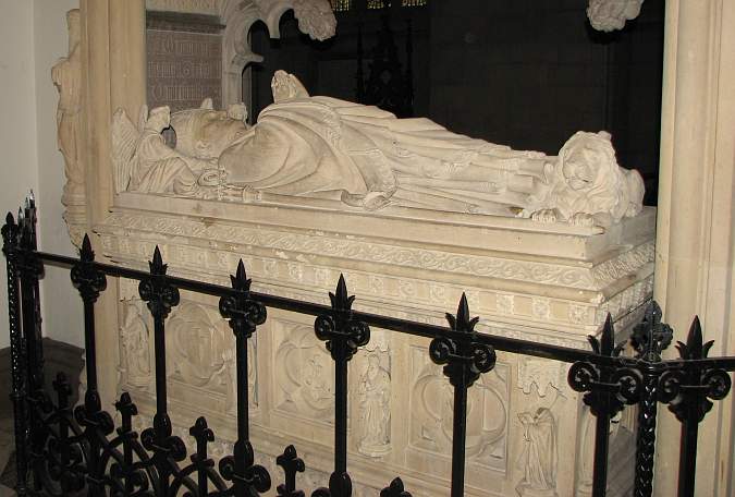 sarcophagus in New York's Trinity Church