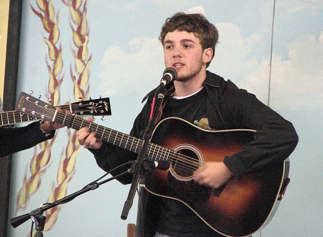 Dillon Hodges - 2007 Flat Picking Guitar National Champion