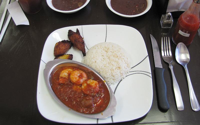 Camarones Enchilados (shrimp sauteed in a Cuba Creole sauce)