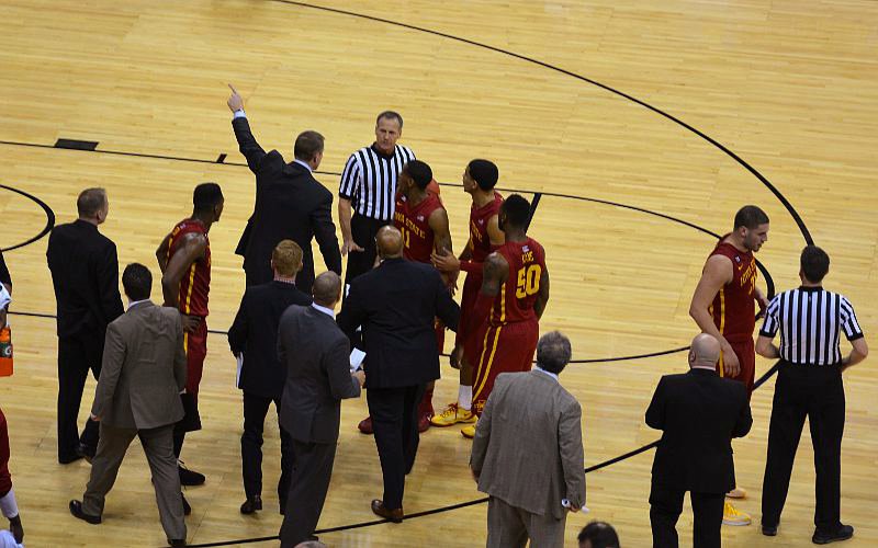 Iowa State coach Fred Hoiberg technical foul