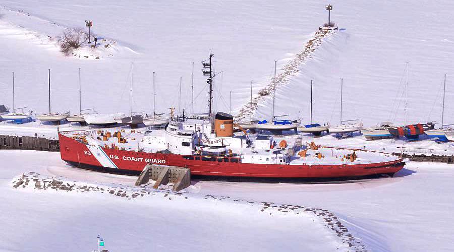 Icebreaker Mackinaw Maritime Museum - Coast Gurad Cutter