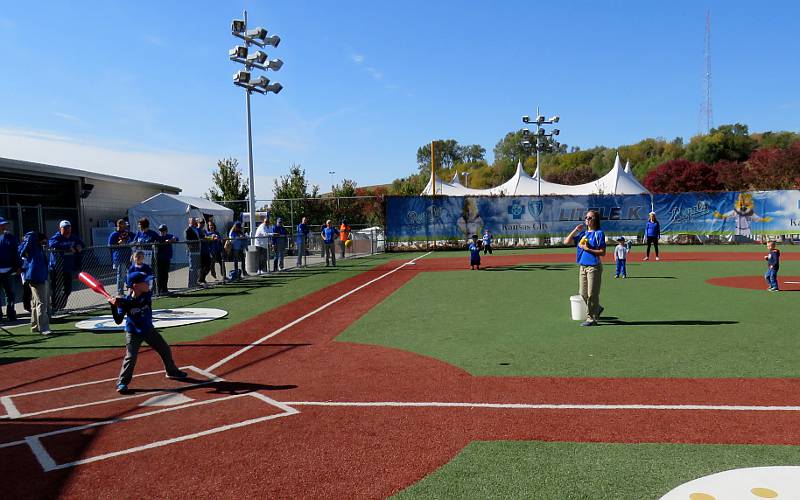 Little K children's baseball diamond