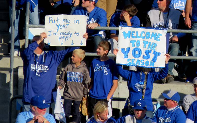 Yost signs at the Royals game