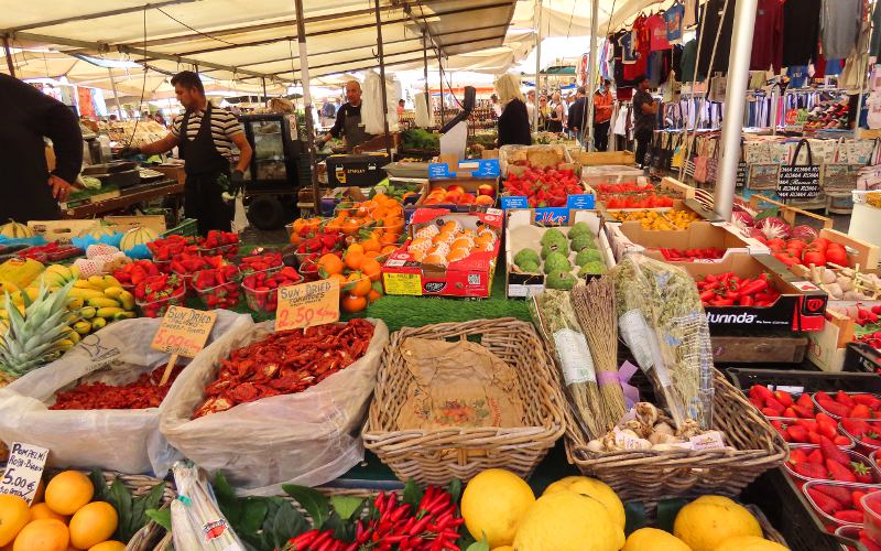 Campo de' Fiori - Rome, Italy