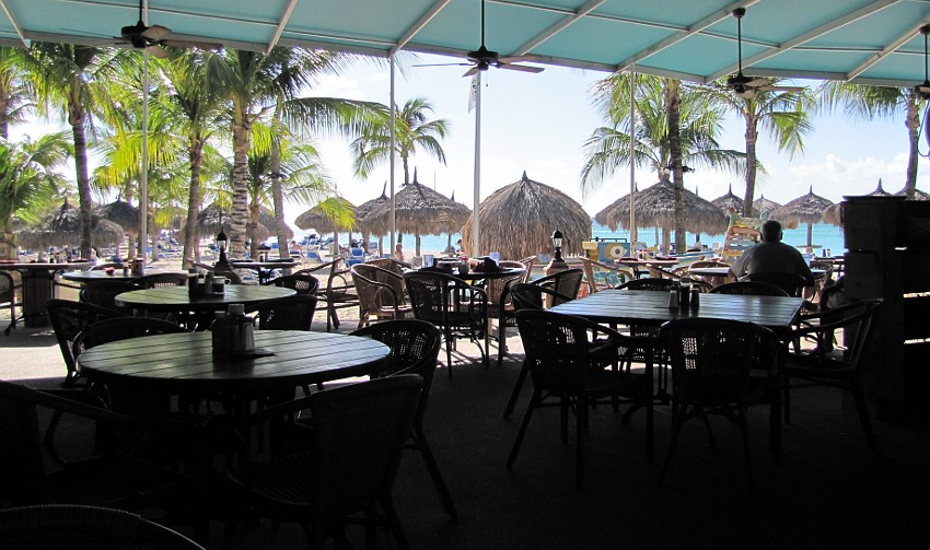 Gilligan's Beach Grill Restaurant