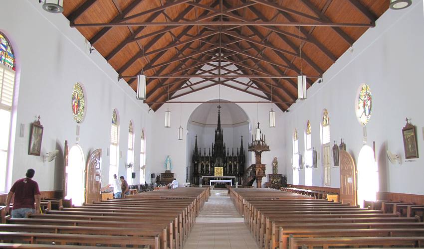 Santa Ana Church interior