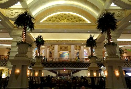 Great Hall of Waters at Atlantis Resort