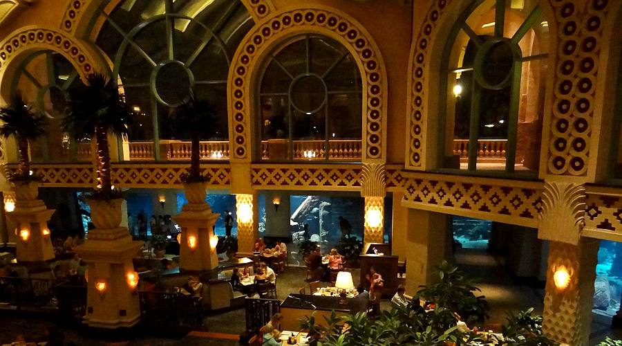 Great Hall of Waters Cafe - Atlantis Paradise Island