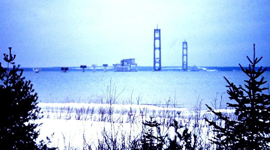 BUilding the Mackinac Bridge 0 winter