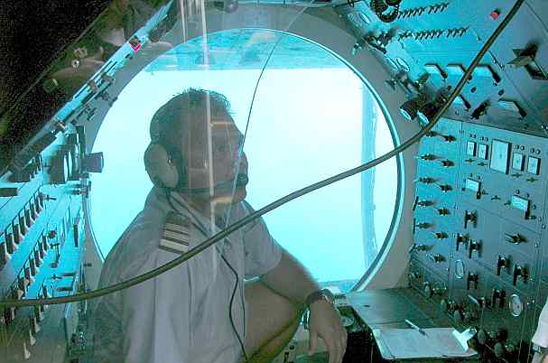 Atlantis Submarine Captain