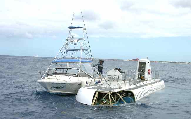 Damaged Atlantis submarine