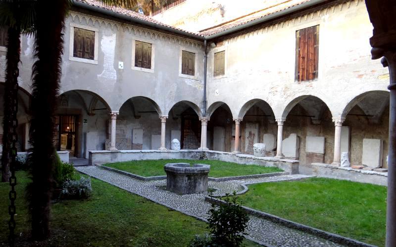 The cloister of St. Jerome contains Roman sarcophagi and Veronese tombs