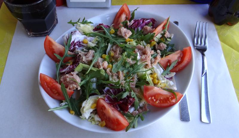 Mediterranean salad - Coppola Cafe