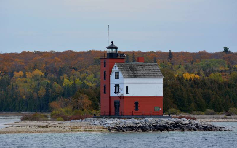 Round Island Lighthouse with fall colors