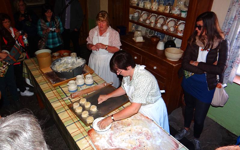 Baking scones at Bunratty folk park