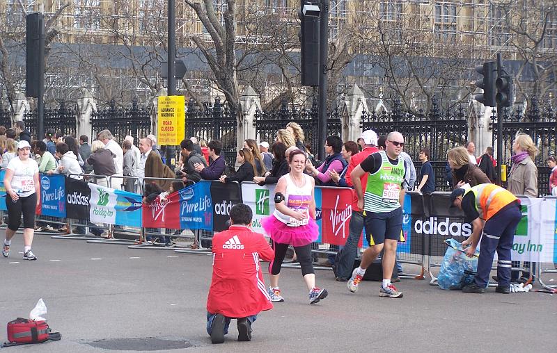 2010 London Marathon runners