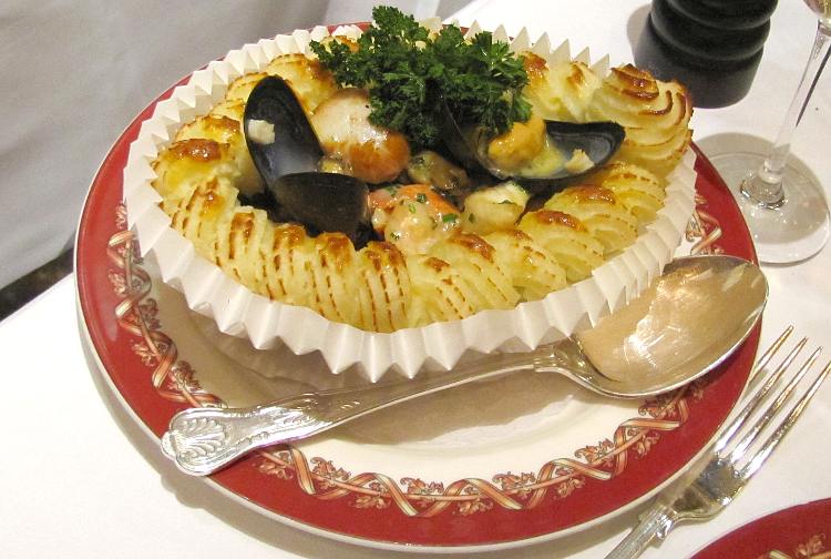 gratin of scallops, prawns & lobster - Rules restaurant