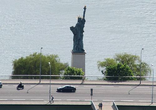 Statue of Liberty replica