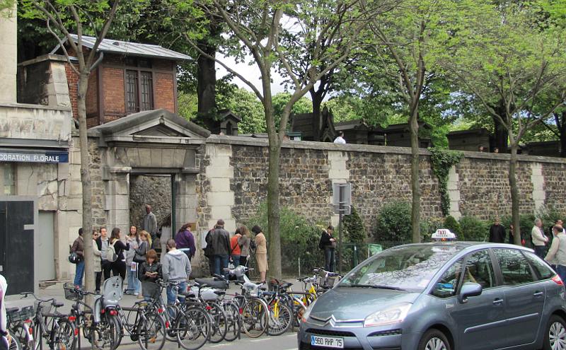 Cimetire du Pre-Lachaise (Pre Lachaise Cemetery)