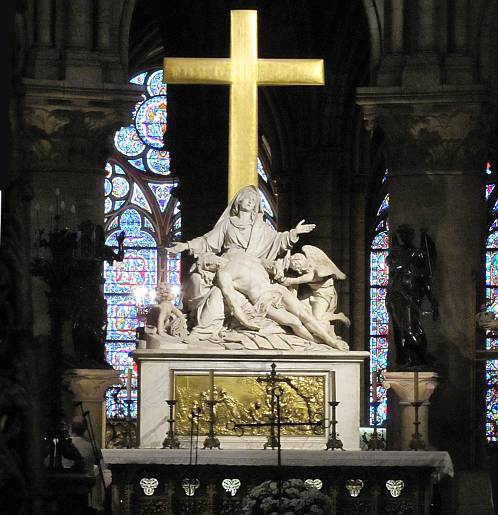 Notre Dame altar