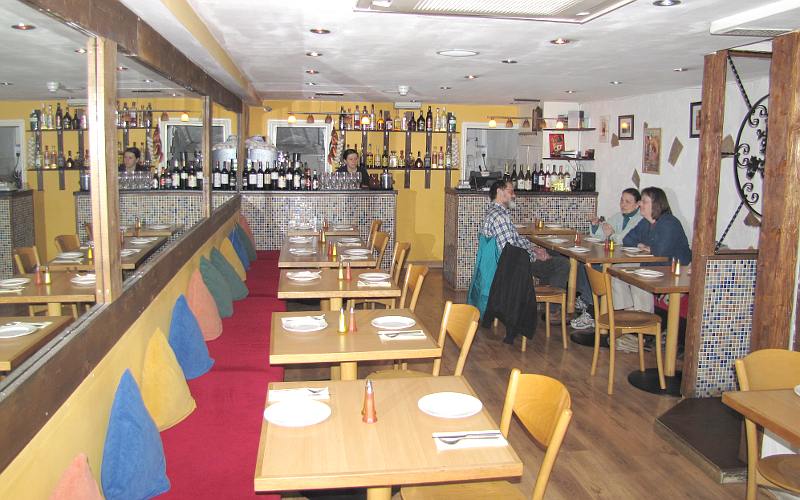 Andalucia Tapas Restaurant dinning room