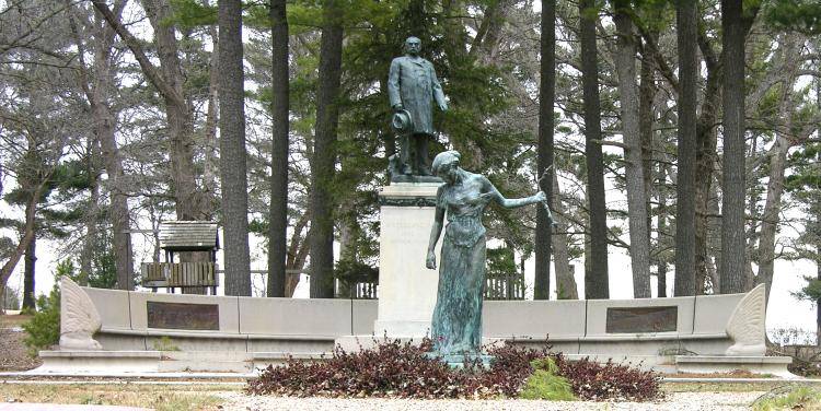 Julius Sterling Morton statue