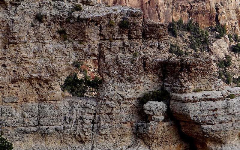 Grnad Canyon rock window